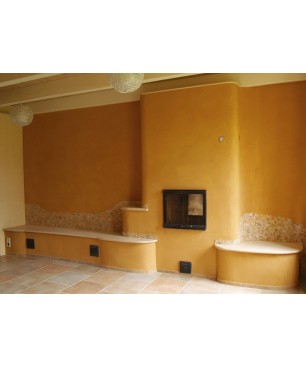 Brique de terre crue cheminée